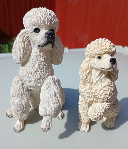 Poodle figurines very nice - figurines,