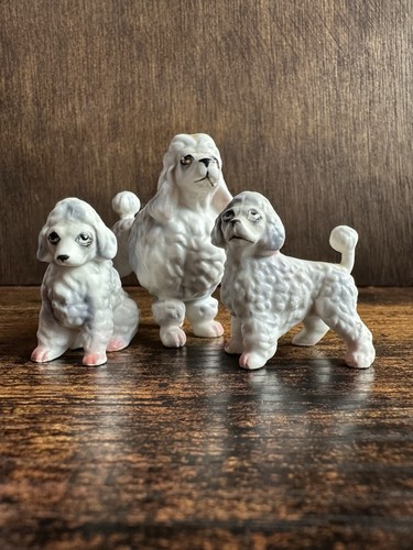 Vintage kitsch trio - vintage, of